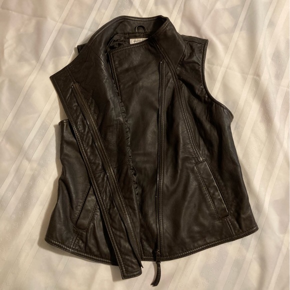 Liz Claiborne Leather Vest - Picture 3 of 8